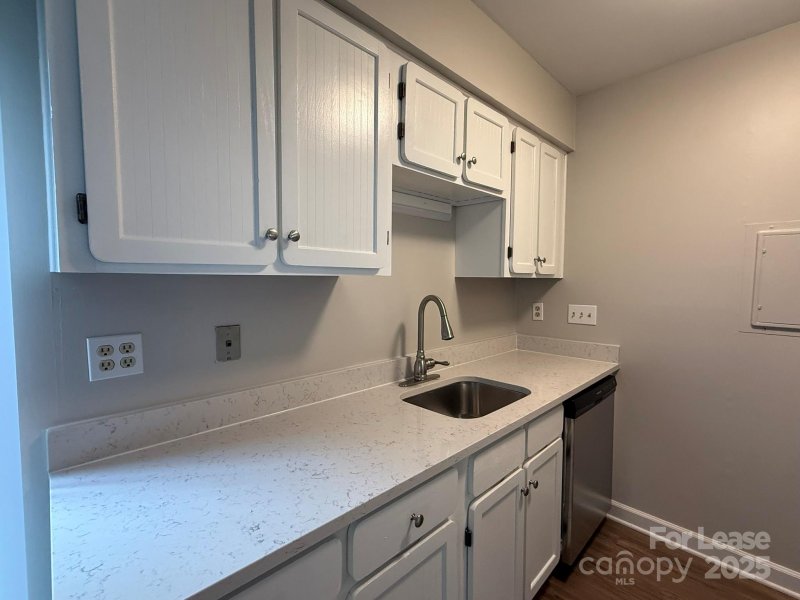 Property image 5 at 406 9th Street, Charlotte, NC 28202