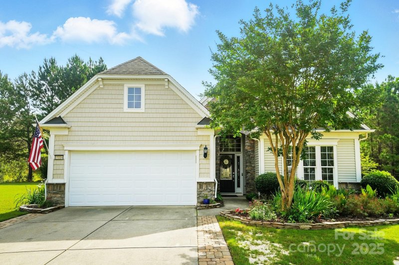 Property image 2 of 15116 Legend Oaks Court in Sun City Carolina Lakes, Fort Mill, SC 29707