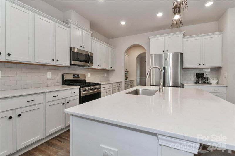 Property image 5 of 151 Outrigger Lane in Falls Cove at Lake Norman, Troutman, NC 28166