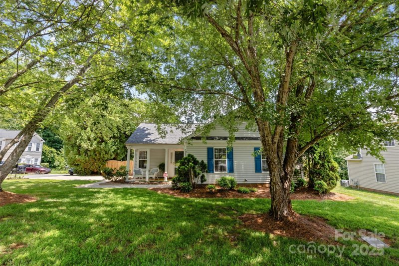 Property image 4 at 10621 Glenmac Road, Charlotte, NC 28215