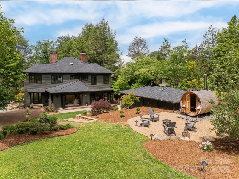 Property image 4 of 165 Macon Avenue in Grove Park, Asheville, NC 28801