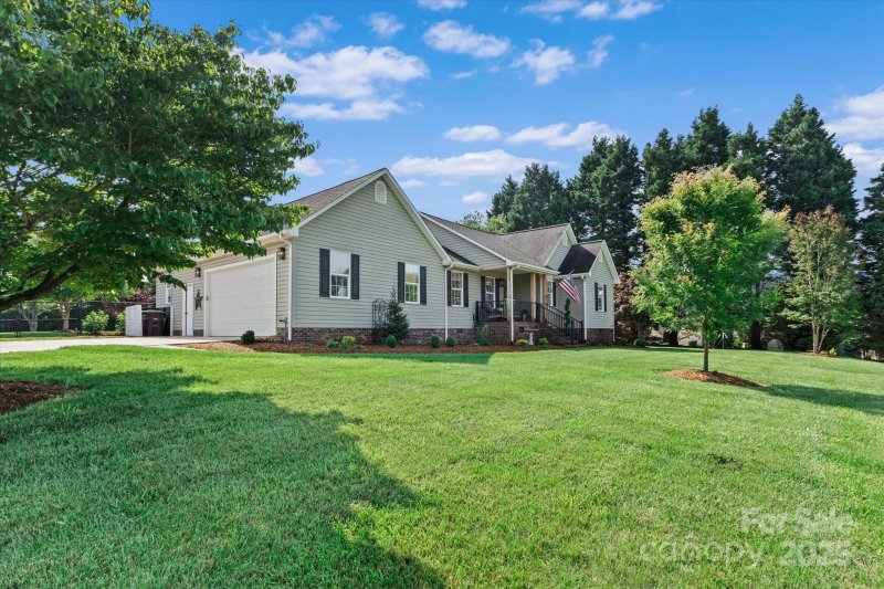 Property image 3 at 166 Rumple Hill Drive, Statesville, NC 28677