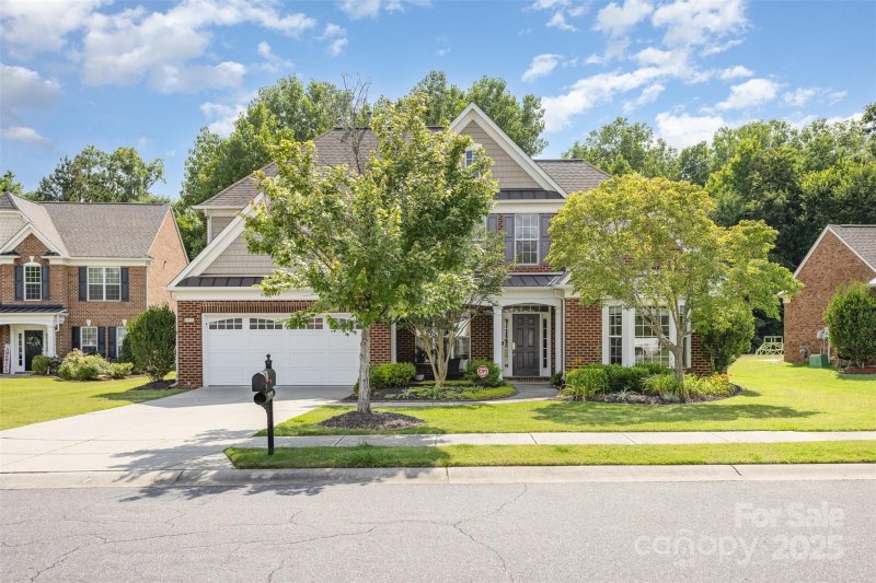 10106 Silverling Drive