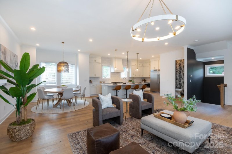 Property image 3 at 4203 Walker Road, Charlotte, NC 28211