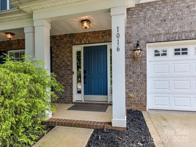 Property image 3 at 1016 Yellow Daisy Drive, Matthews, NC 28104