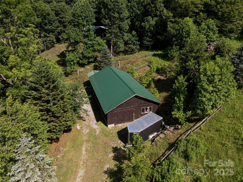 Property image 3 at 287 Walnut Ridge Drive, Clyde, NC 28721