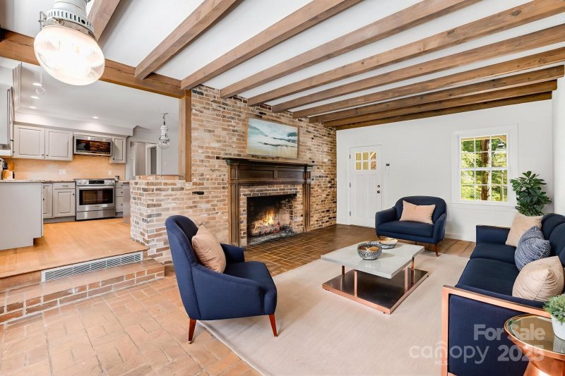 Property image 2 at 2 Honey Drive, Asheville, NC 28805