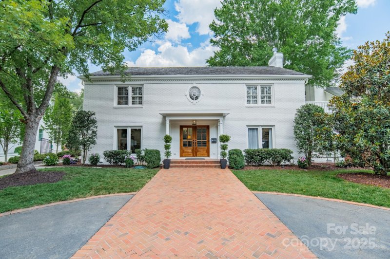 Property image 2 at 601 Cherokee Road, Charlotte, NC 28207