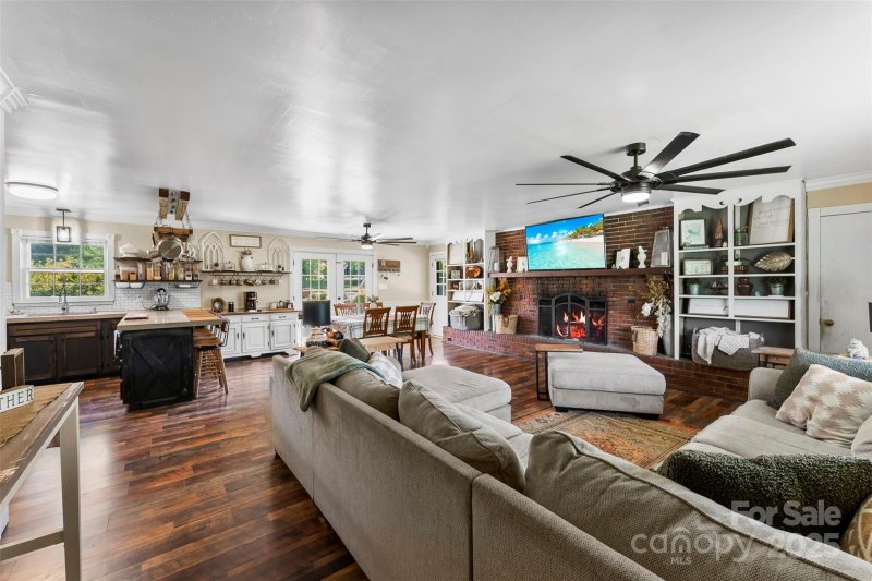 Property image 3 at 110 Heritage Drive, Kings Mountain, NC 28086