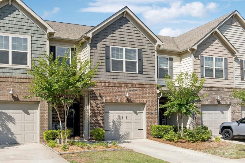 Property image 2 at 344 Kennebel Place, Fort Mill, SC 29715