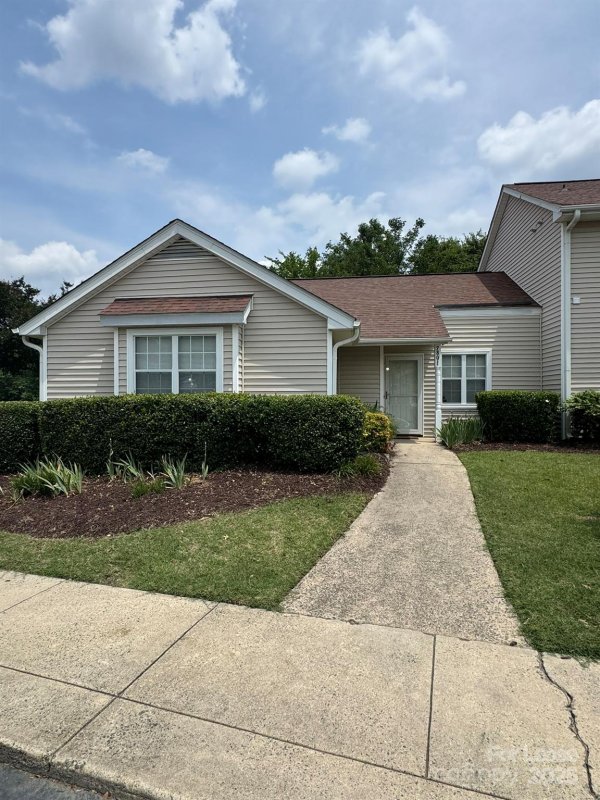 Property image 2 at 7801 Renaissance Court, Charlotte, NC 28226