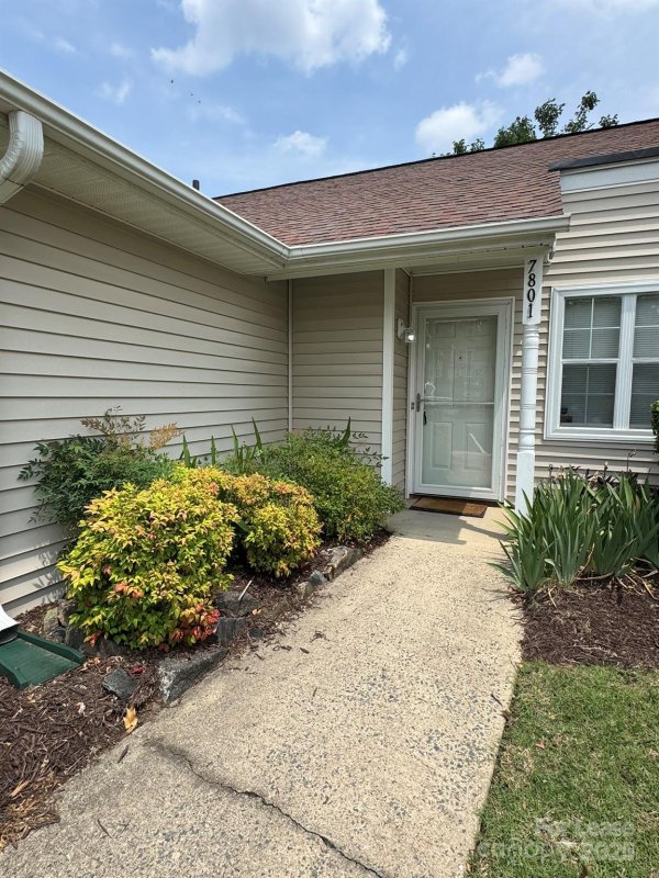Property image 4 at 7801 Renaissance Court, Charlotte, NC 28226