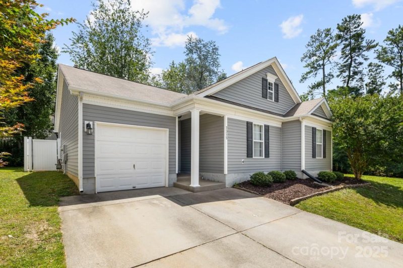 Property image 4 at 7315 Gasper Lane, Fort Mill, SC 29707