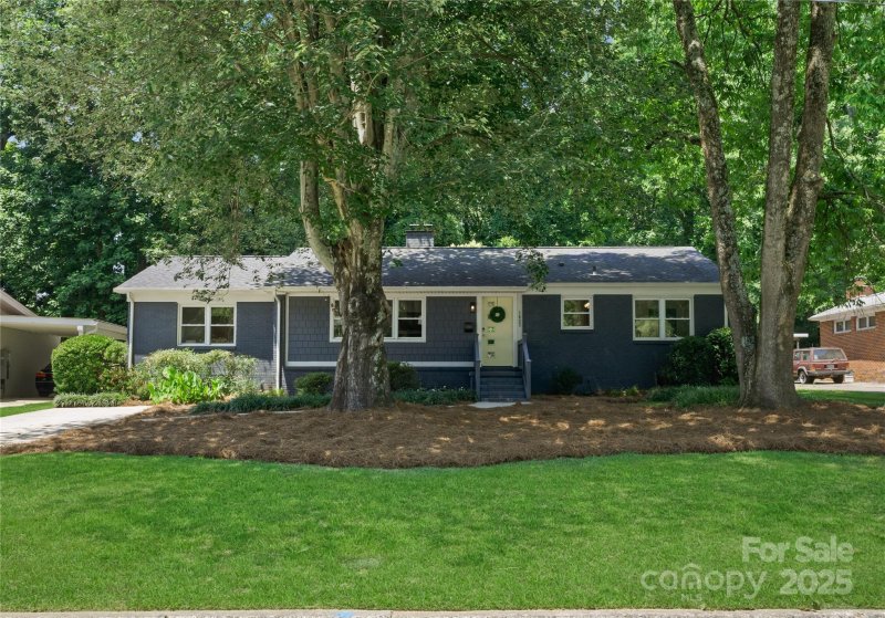 Property image 2 at 1027 Dresden Drive, Charlotte, NC 28205