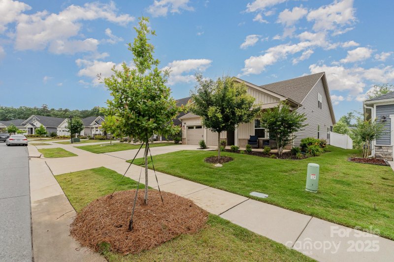 Property image 2 at 9274 Dunwich Drive, Gastonia, NC 28056