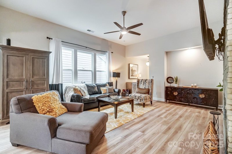 Property image 5 at 6601 Good News Drive, Charlotte, NC 28215