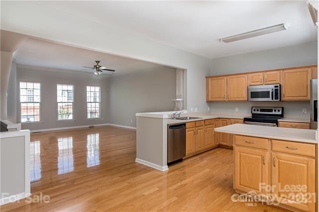 Property image 4 at 5537 Werburgh Street, Charlotte, NC 28209