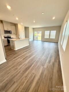 Property image 2 at 4080 County Down Avenue, Kannapolis, NC 28081