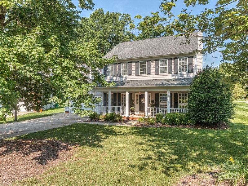 Property image 3 at 9422 Olivia Lane, Charlotte, NC 28277