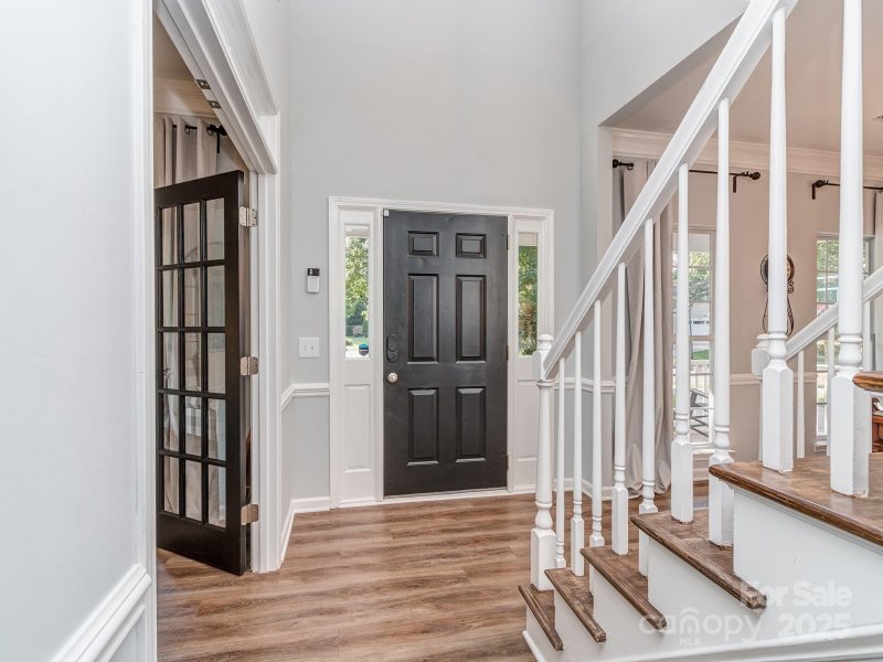 Property image 5 at 9422 Olivia Lane, Charlotte, NC 28277