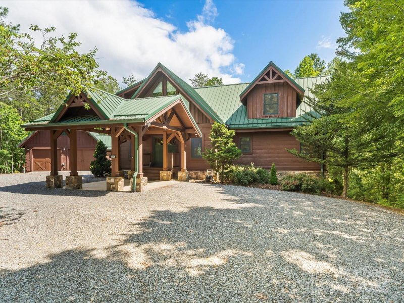 Property image 2 at 1526 Pisgah Preserve Drive, Nebo, NC 28761