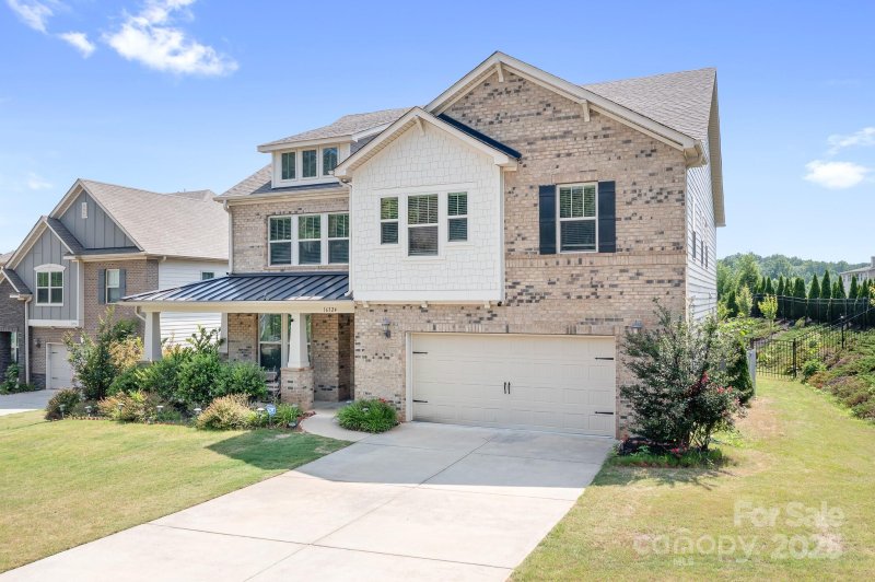 Property image 3 at 16324 Loch Raven Road, Huntersville, NC 28078