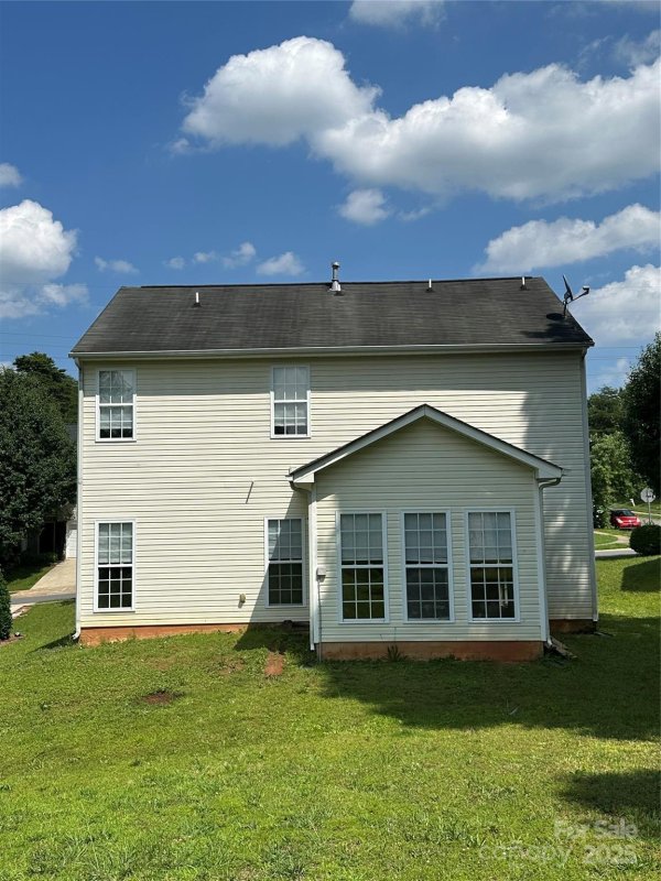 Property image 2 at 8125 Weeping Fig Lane, Charlotte, NC 28215