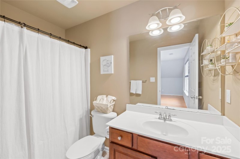 Property image 2 at 136 Pink Orchard Drive, Mooresville, NC 28115