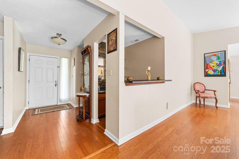 Property image 4 at 10951 Fox Mill Lane, Charlotte, NC 28277