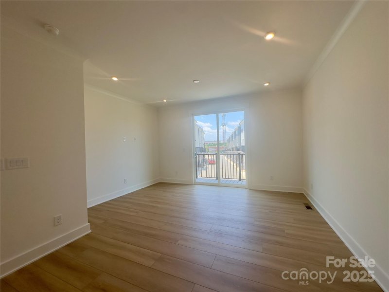 Property image 4 at 3618 S Tryon Street, Charlotte, NC 28217