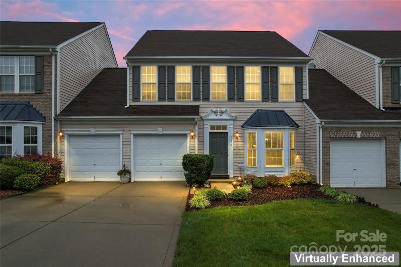 1418 Skidaway Street