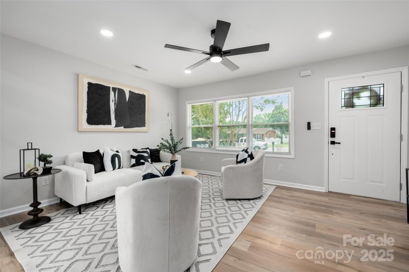 Property image 3 at 756 Logan Street, Mooresville, NC 28115