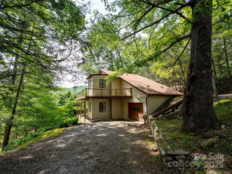 Property image 2 of 218 Mcguffey Ridge Ridge in McGuffey Ridge, Gerton, NC 28735