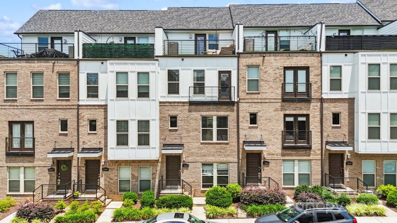 Property image 2 at 15012 New Amsterdam Lane, Charlotte, NC 28204