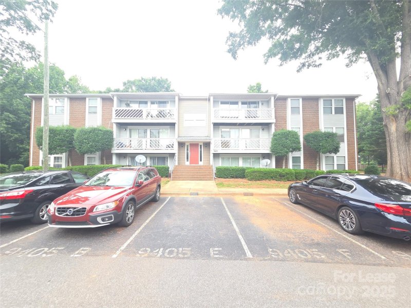 9405 Old Concord Road