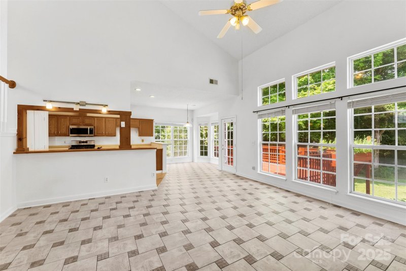 Property image 5 at 13832 Queenswater Lane, Charlotte, NC 28273