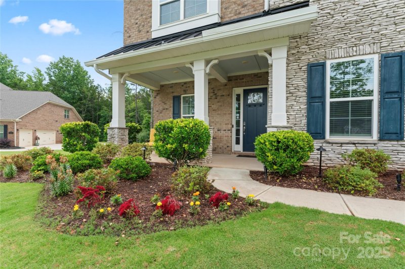 Property image 2 of 4008 Pinot Way in Bretagne, Fort Mill, SC 29707