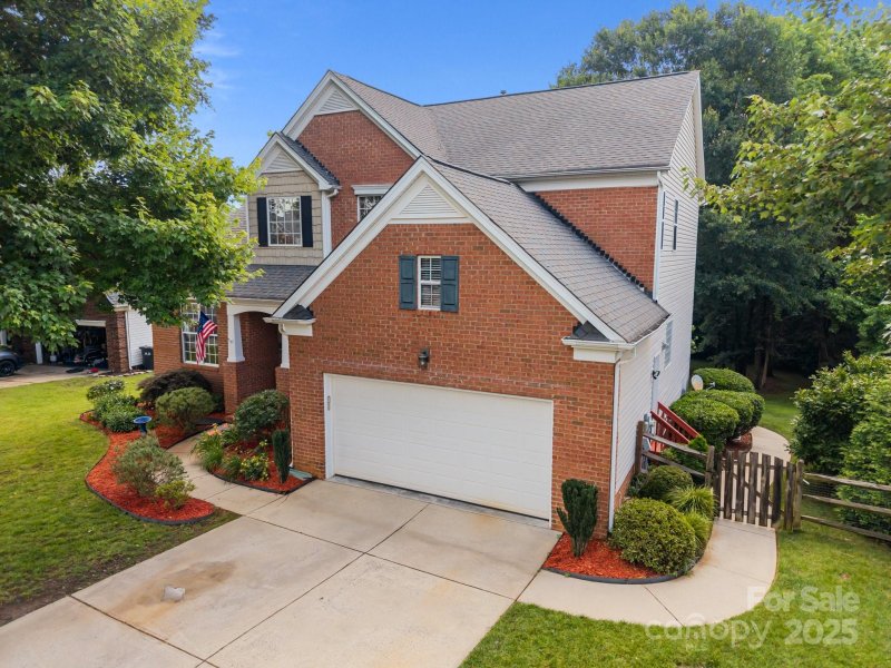 Property image 2 at 10919 Valley Spring Drive, Charlotte, NC 28277
