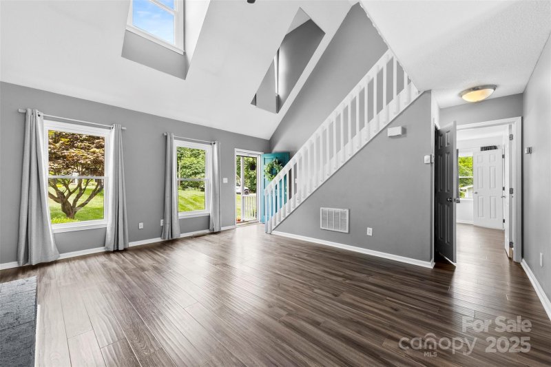 Property image 5 at 328 Pamela Street, Gastonia, NC 28054