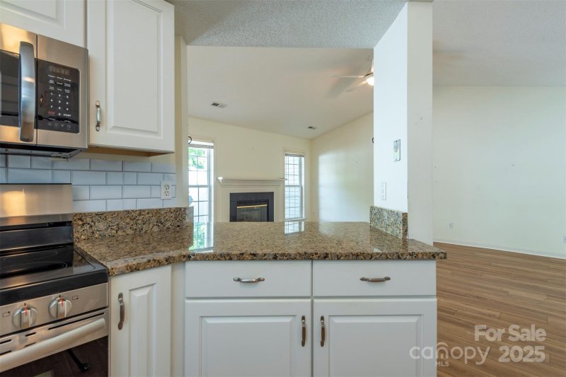 Property image 5 at 16 Red Barn Lane, Fletcher, NC 28732