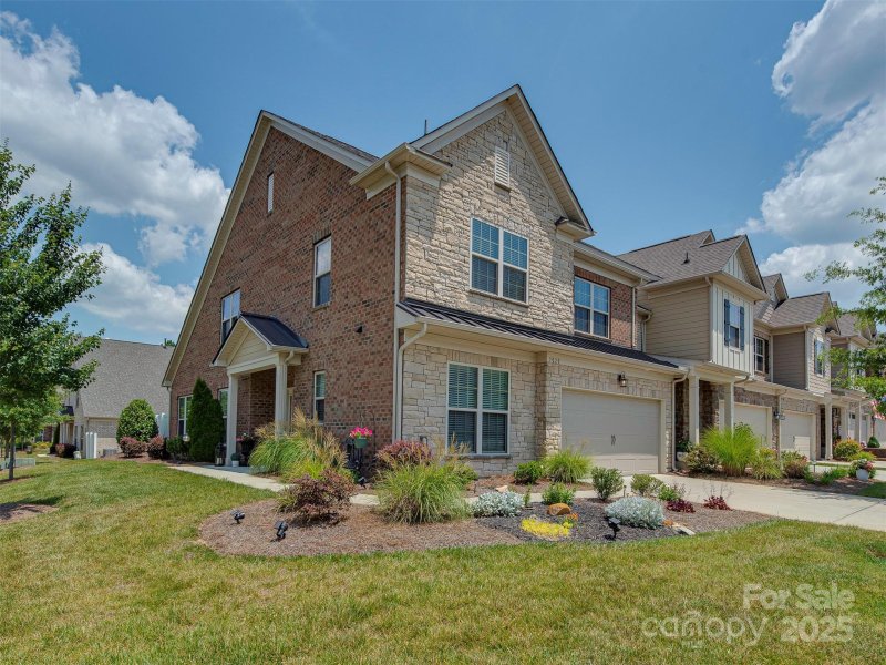 Property image 2 at 5020 Forest Hills Place, Fort Mill, SC 29707