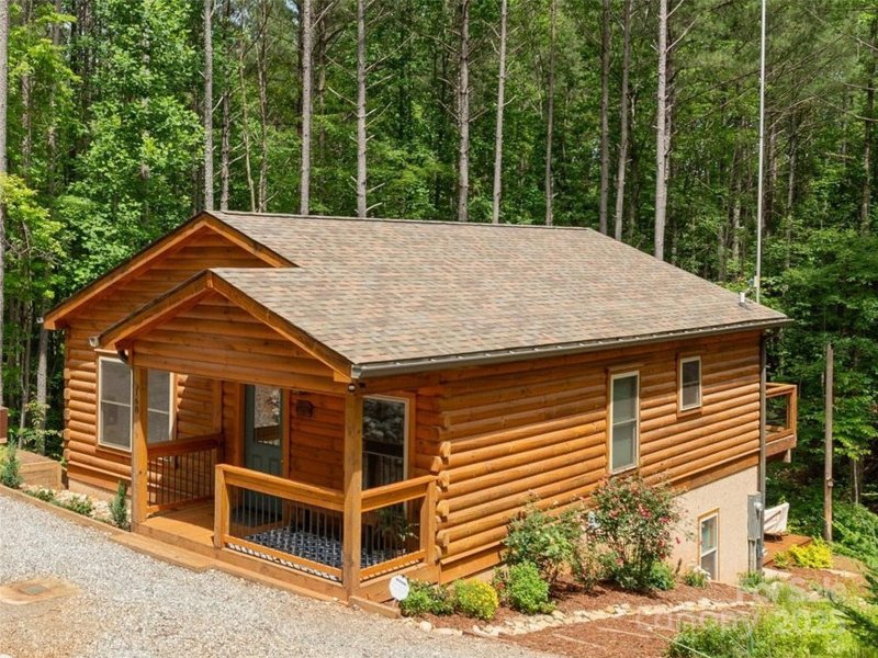 Deer Run at Lake Lure, Rutherfordton Community