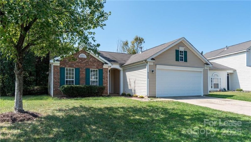 Property image 2 at 6209 Foster Brook Drive, Charlotte, NC 28216