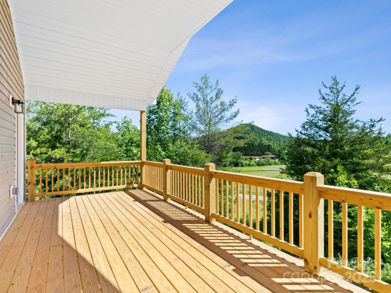 Property image 4 of 169 Vineyard Village Drive in Old Vineyard Village, Old Fort, NC 28762