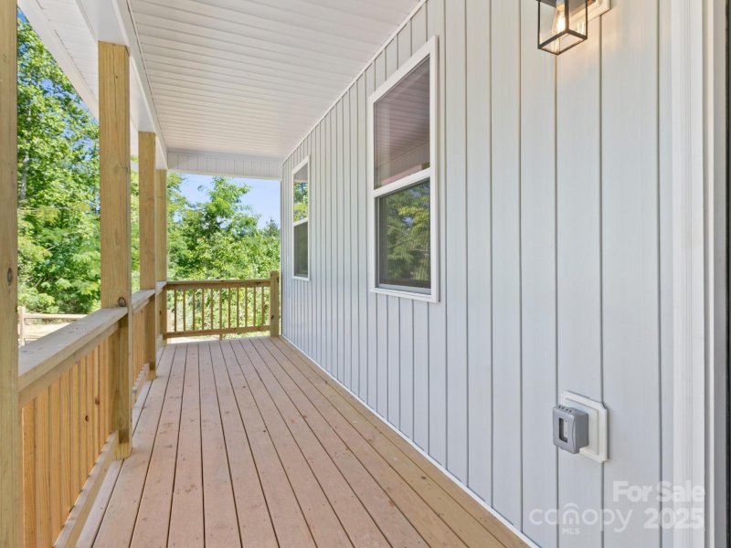 Property image 5 of 169 Vineyard Village Drive in Old Vineyard Village, Old Fort, NC 28762