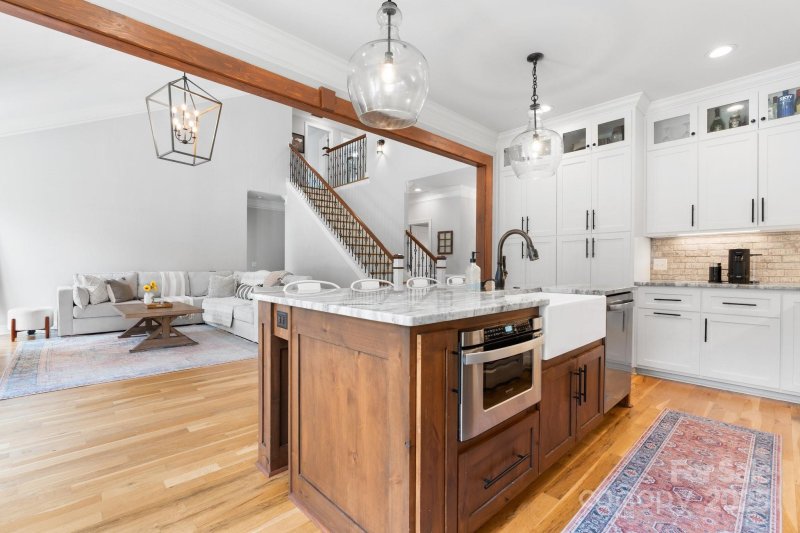 Property image 2 of 3622 46th Avenue in Willow Place, Hickory, NC 28601