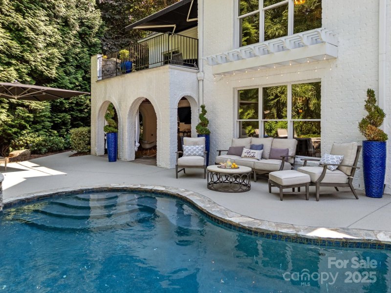 Property image 4 of 19506 Mary Ardrey Circle in Patricks Purchase, Cornelius, NC 28031