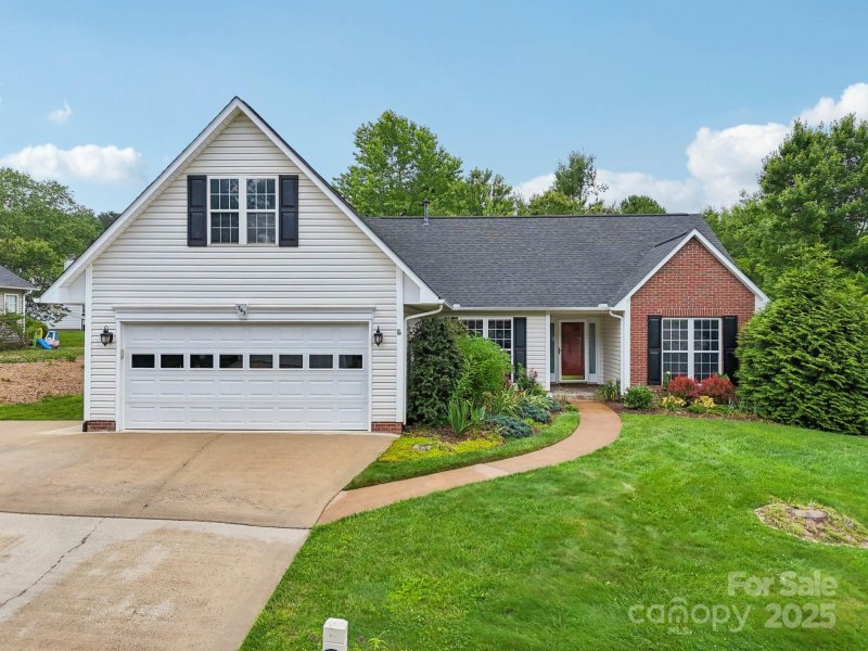 Property image 2 at 343 Stonehollow Road, Fletcher, NC 28732