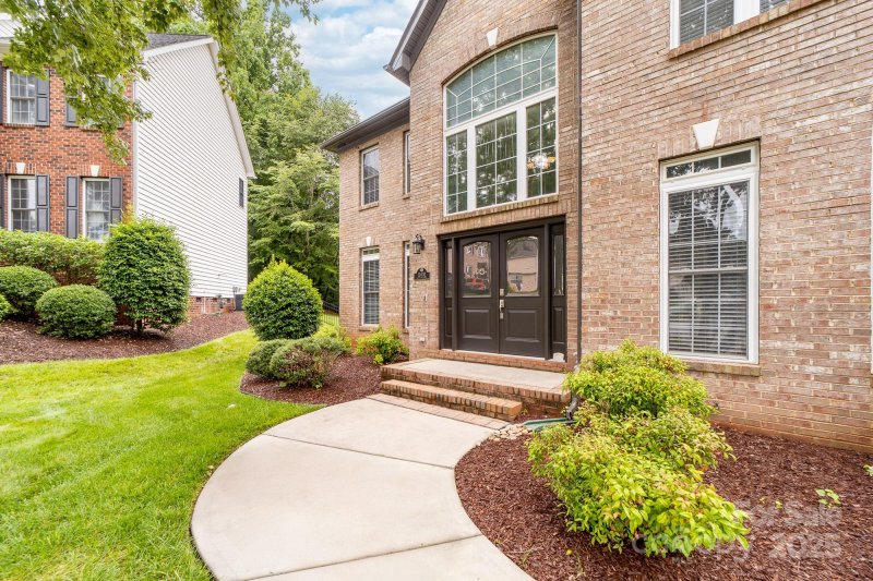 Property image 3 at 12002 Cobham Court, Huntersville, NC 28078