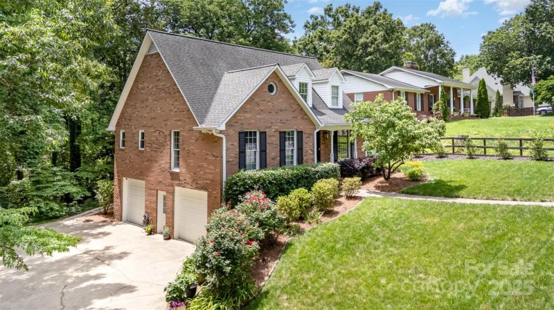 Property image 2 at 139 Palaside Drive, Concord, NC 28025